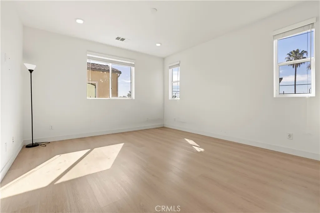 Additional image 30 of 1544 W Plaza Del Amo, Torrance, CA 90501