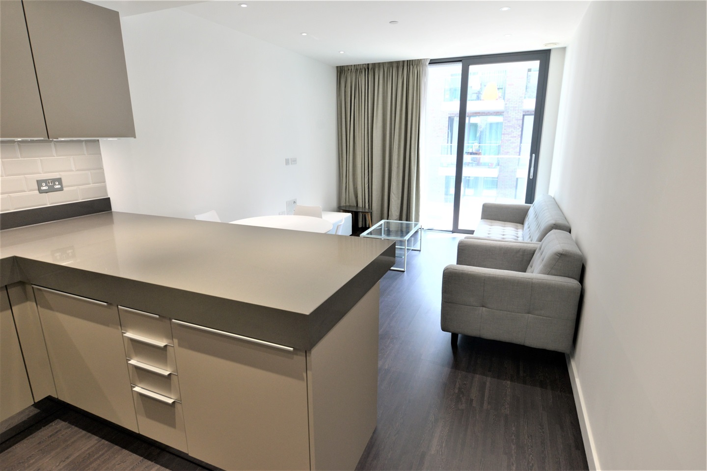 Additional image 8 of 1 Bed Flat, Catalina House, E1, N1 7GU