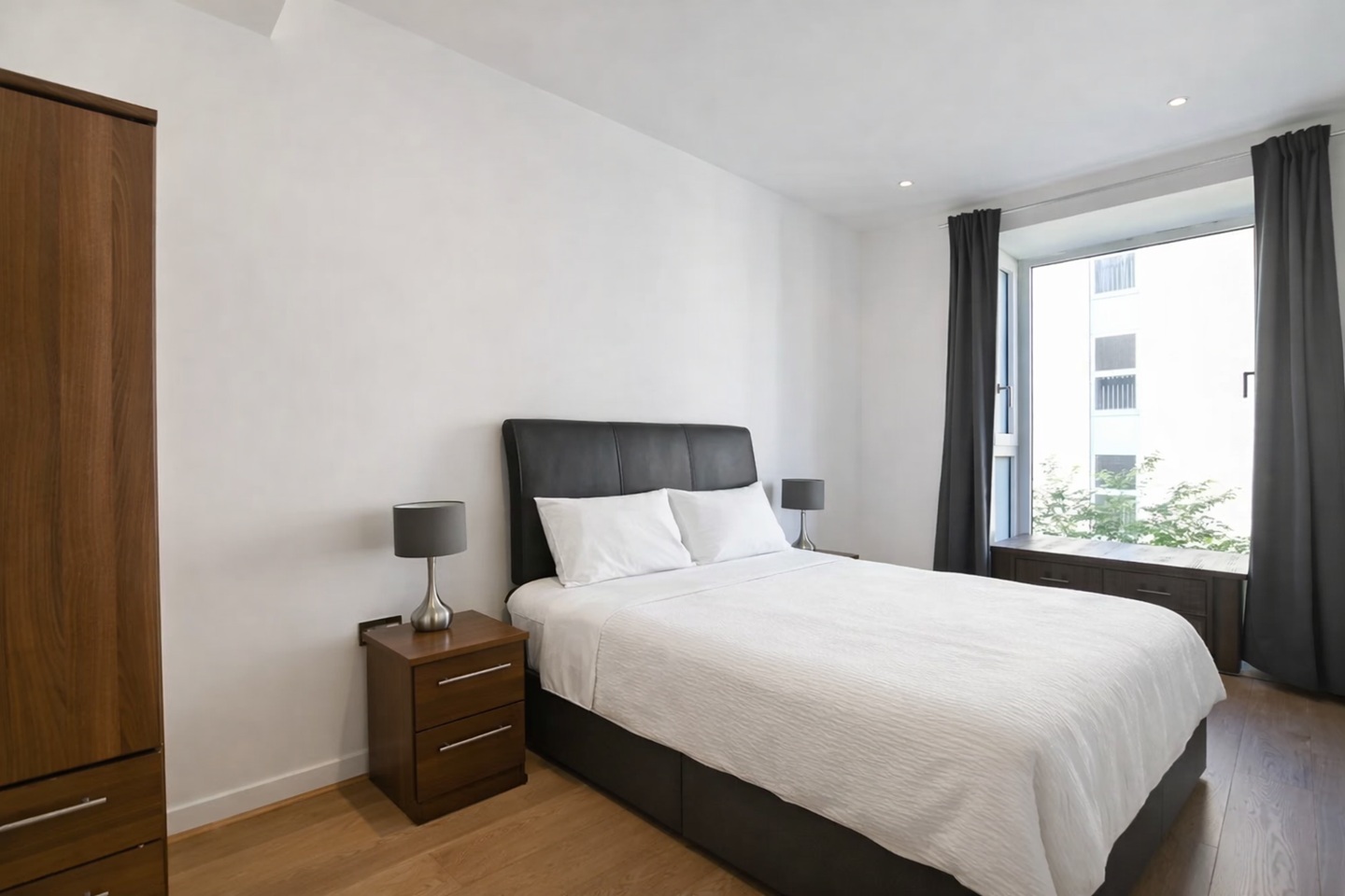 Additional image 4 of 2 Bed Flat, Hepworth Court, SW1W, N1 7GU