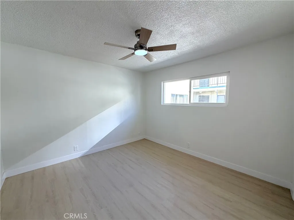 Additional image 21 of 11523 Menlo Avenue Unit D, Hawthorne, CA 90250