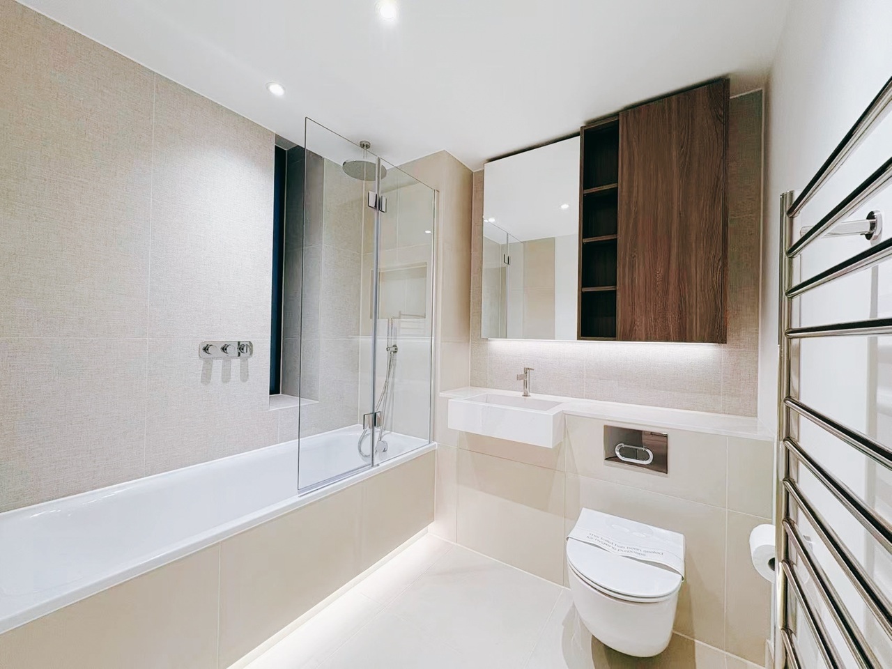 Additional image 8 of 2 Bed Flat, Majesty House, WC1X, WC1X 0FG