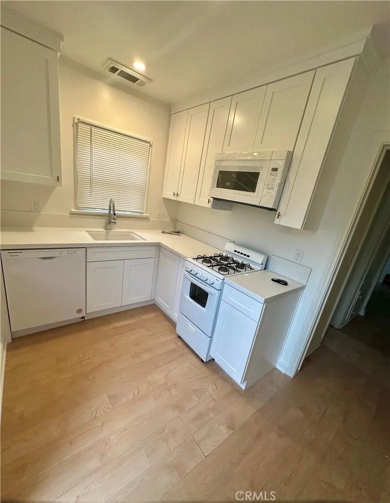 Additional image 16 of 243 N Grand st Unit 1/2, Orange, CA 92866