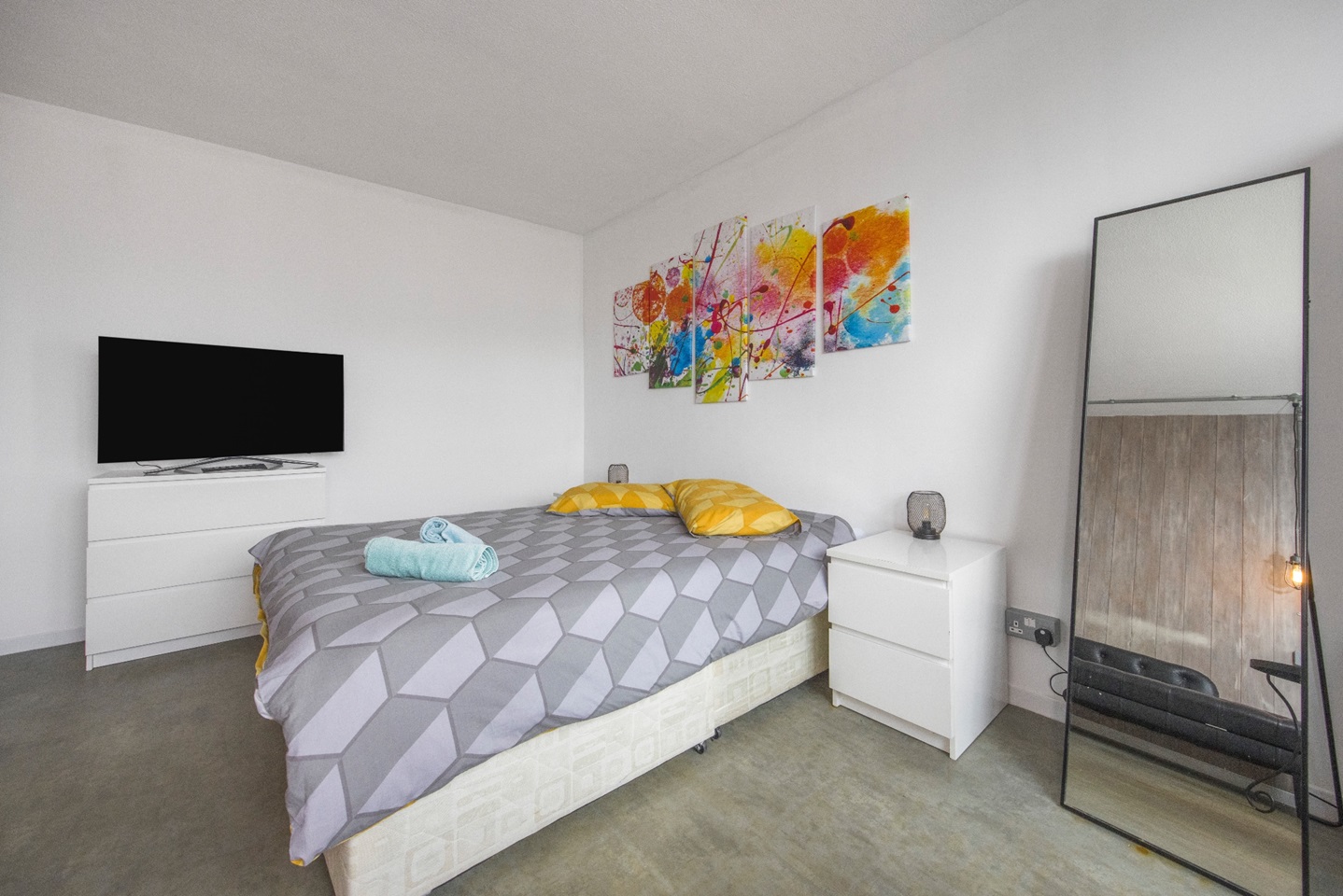 Additional image 24 of 4 Bed Flat, Kestrel House, EC1V, N1 7GU