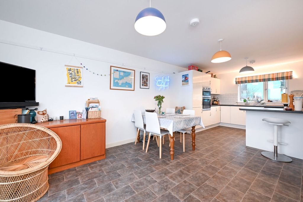 Additional image 9 of 3 bed semi-detached house for sale5 Parkview, Sandwick, Shetland ZE2