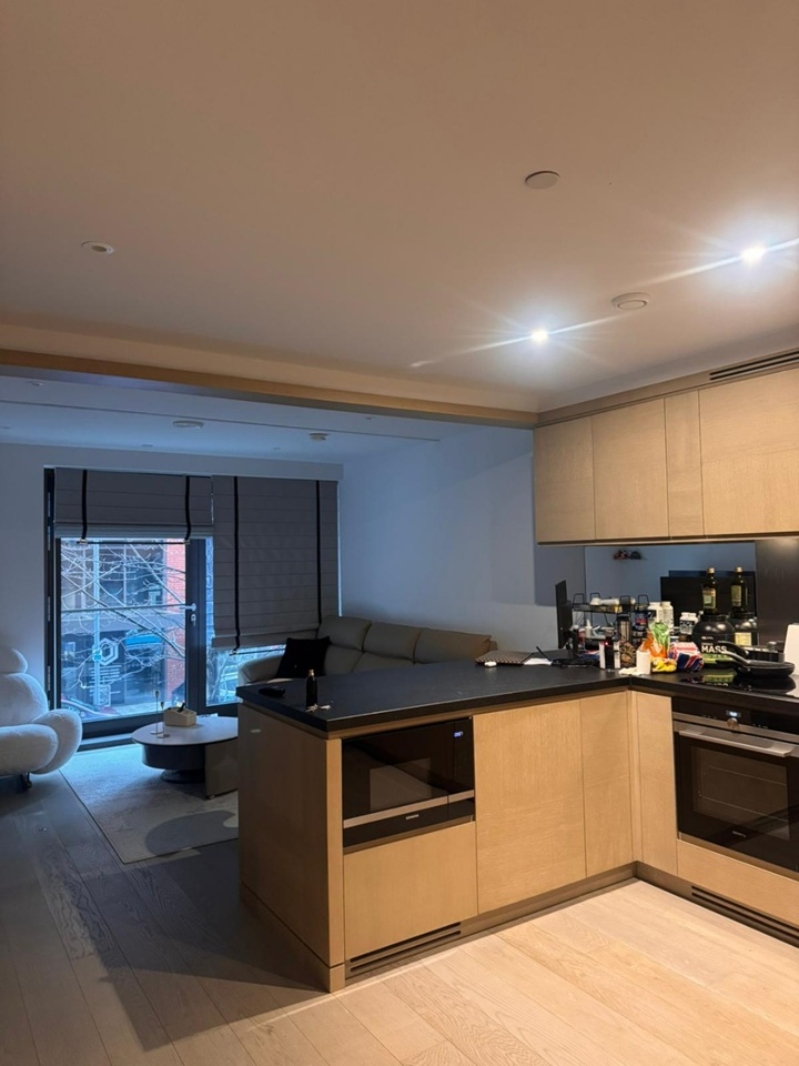 Additional image 8 of 2 Bed Flat, Viaduct Gardens, SW11, N1 7GU