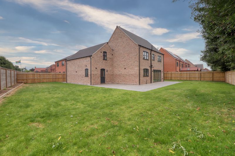 6 bed detached house for salePlot 8, Flax Mill Way DN17 photo 5