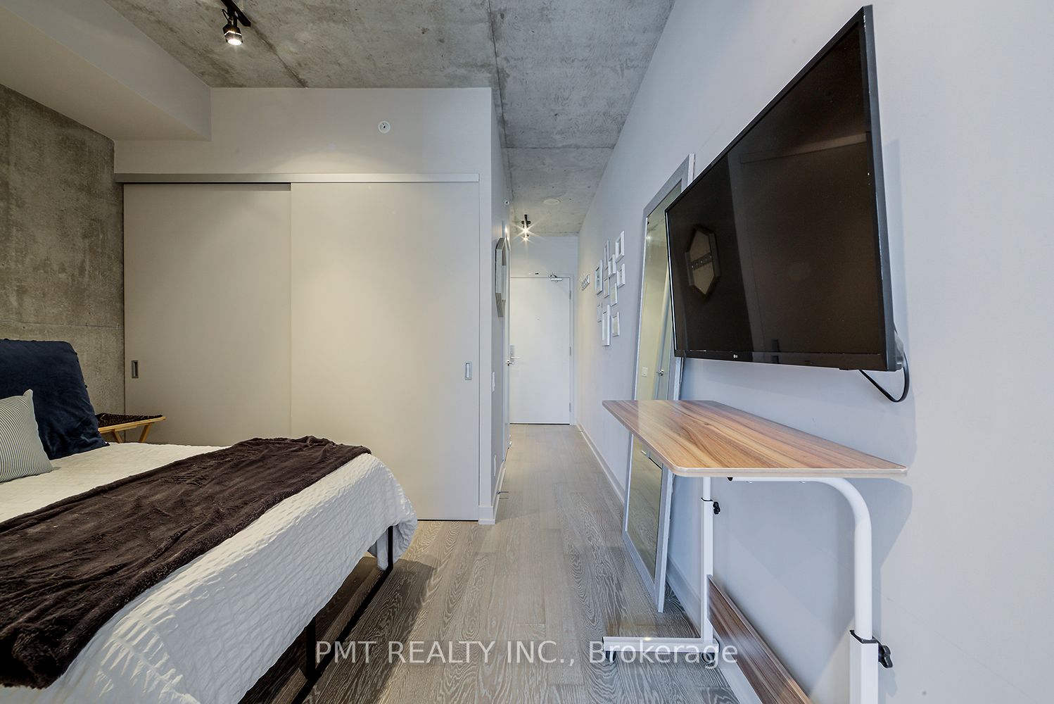 Additional image 6 of 804-39 Brant Street, Toronto, ON, M5V 0M8