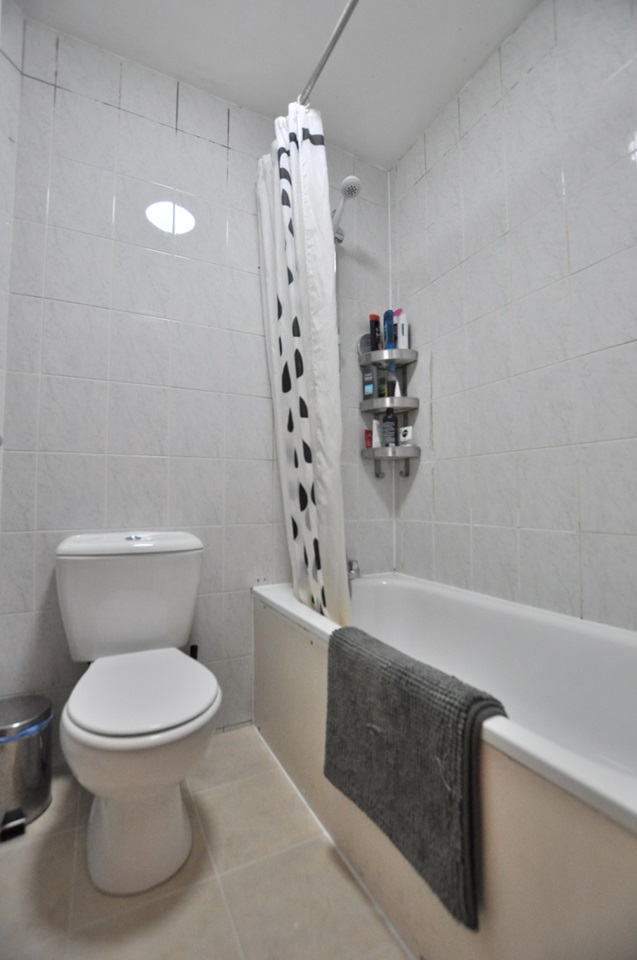 Additional image 7 of 3 Bed Flat, Great Eastern Street, EC2A, N1 7GU
