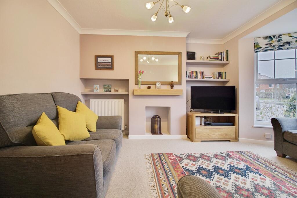 Additional image 27 of Woodhall Lane, Welwyn Garden City