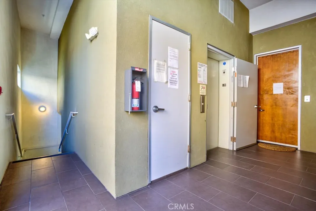 Additional image 6 of 1737 Colby Ave Unit 201, Los Angeles, CA 90025