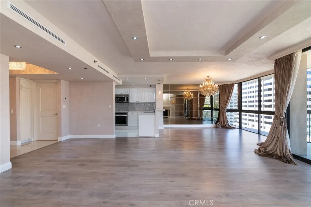 Additional image 11 of 222 Monterey Rd Unit 904, Glendale, CA 91206