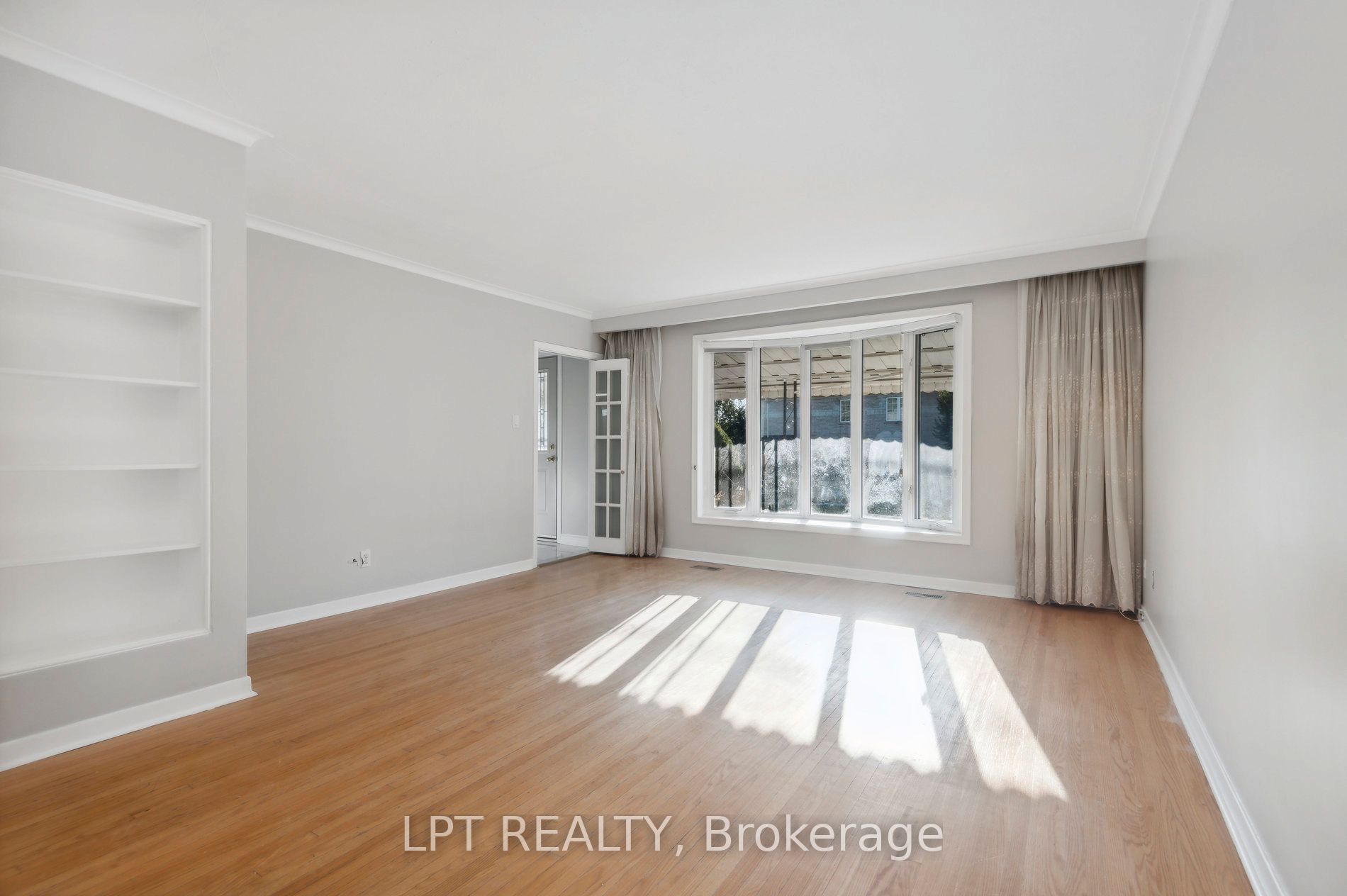 Additional image 4 of Main-29 Jeanette Street, Toronto, ON, M1M 3G3
