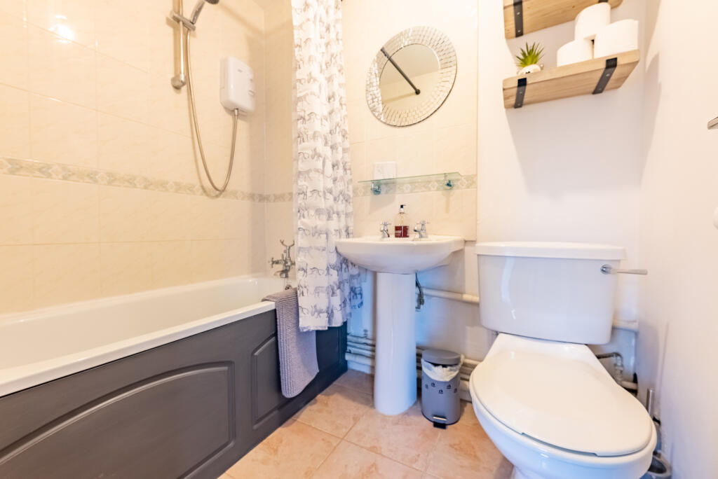 Additional image 7 of Lower Luton Road, Harpenden, Hertfordshire, AL5