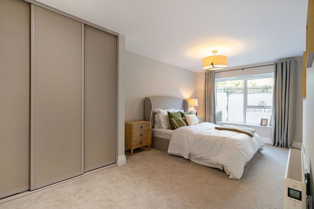 Additional image 8 of 3 bed flat for saleBower House, Arden Lawn, Stratford Road, Henley In Arden, Warwickshire B95