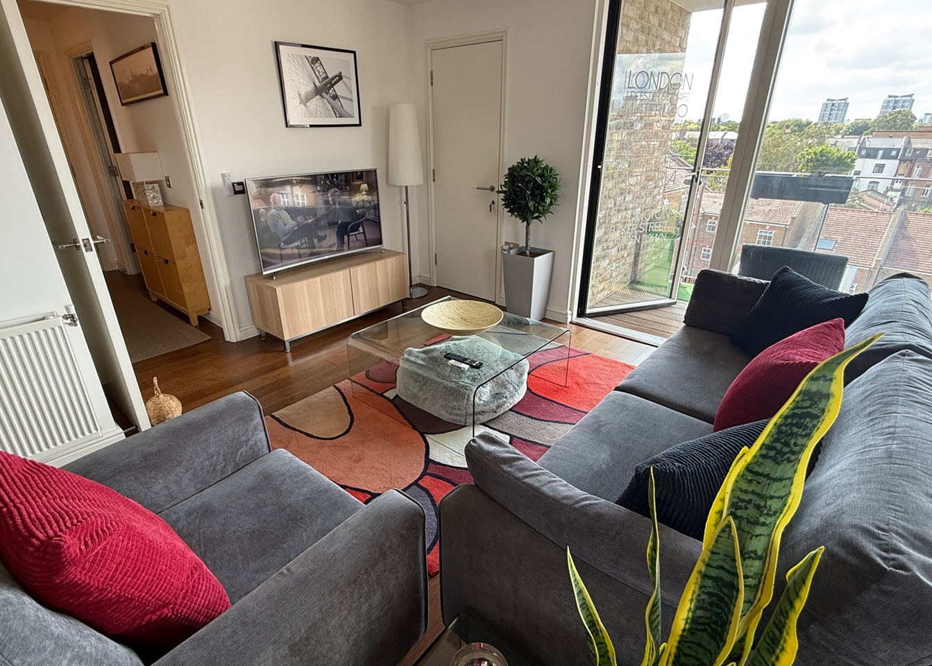 1 Bed Flat, Albany Road, SE5, N1 7GU