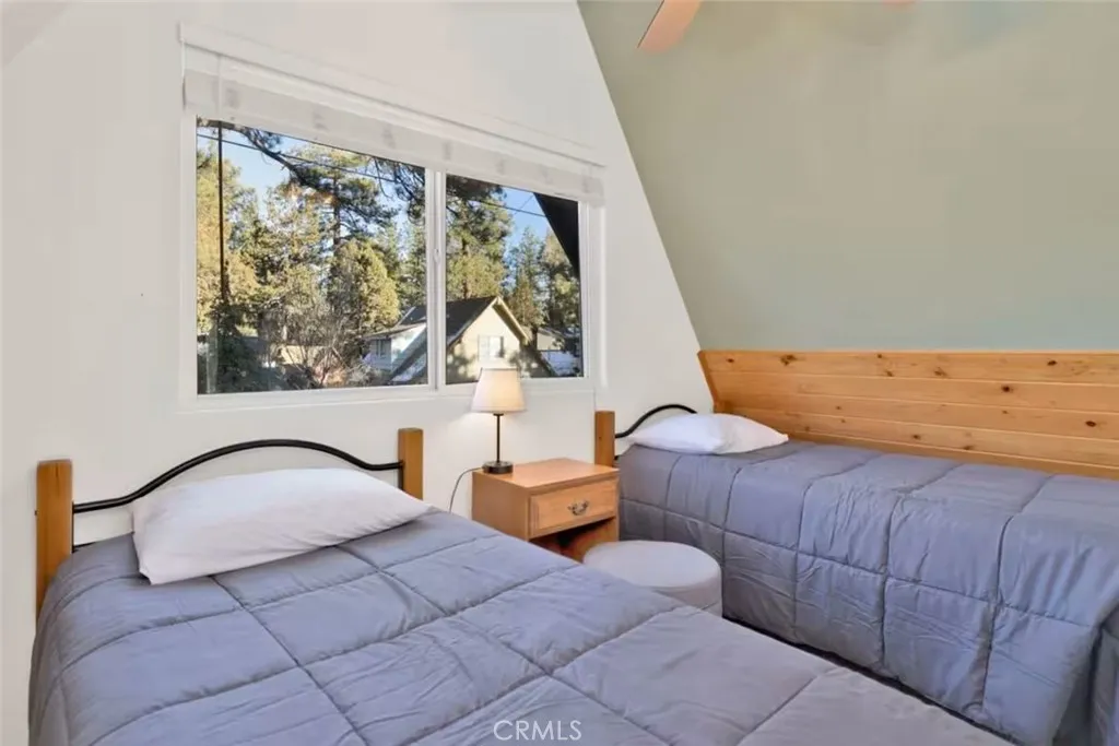 Additional image 17 of 1033 Wendy Avenue, Big Bear City, CA 92314