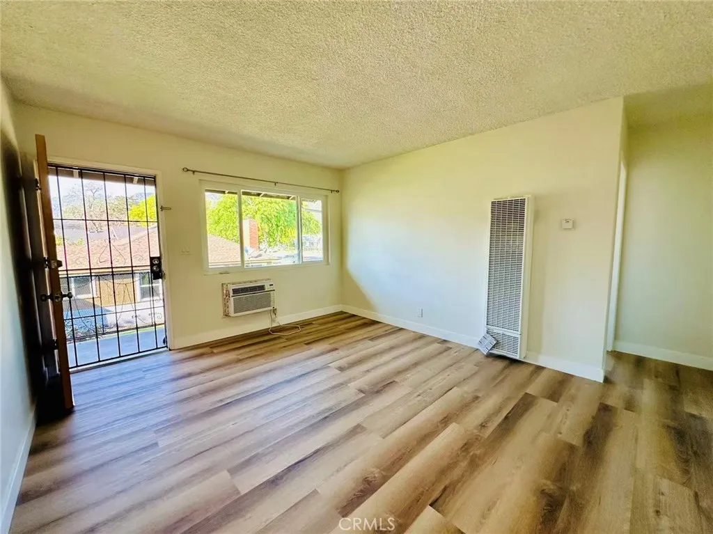 Additional image 16 of 933 N Alameda Avenue Unit 4, Azusa, CA 91702