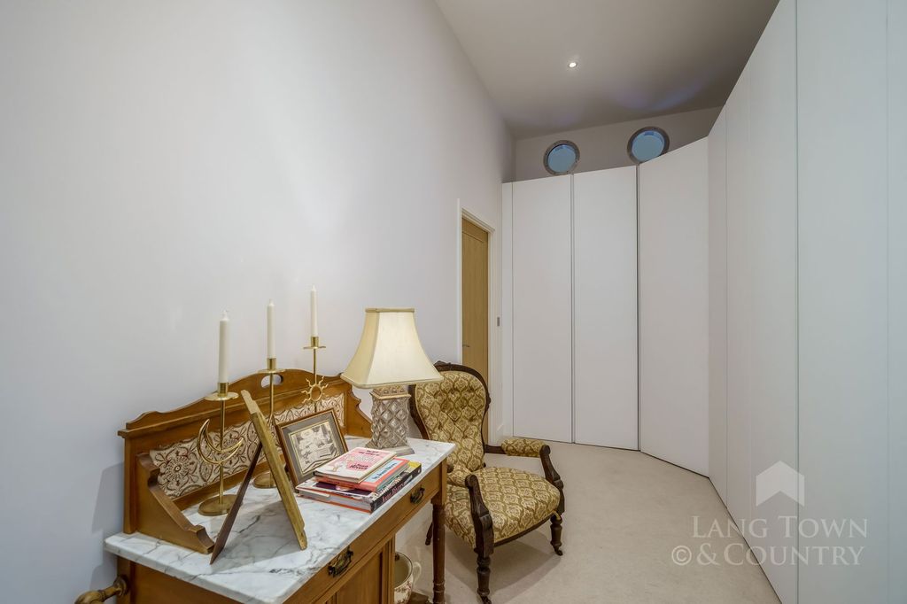 Additional image 12 of 3 bed flat for saleCraigie Drive, Stonehouse, Plymouth PL1