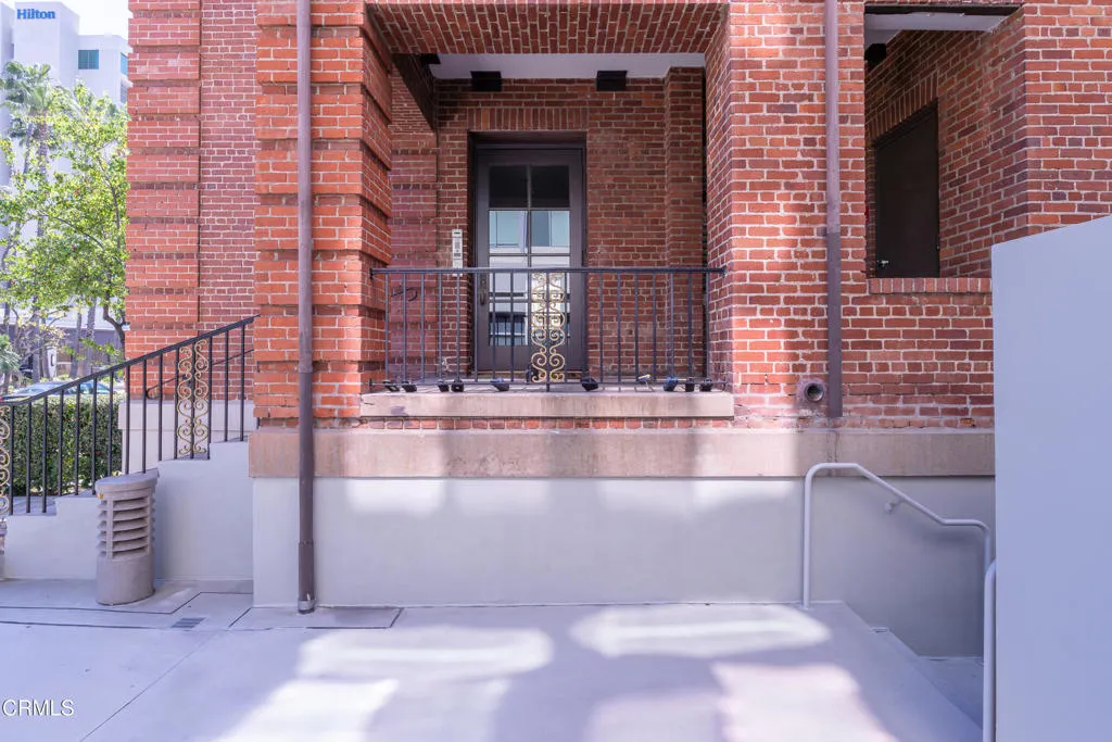 Additional image 47 of 139 S Los Robles Avenue Unit 303, Pasadena, CA 91101