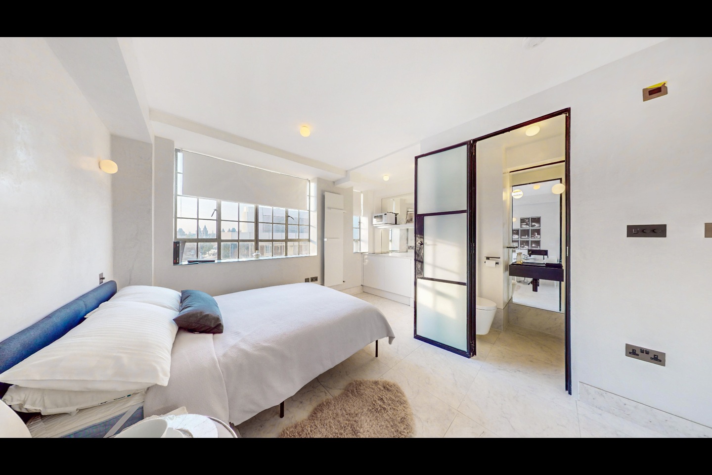 Studio Flat, Chelsea Cloisters, SW3, N1 7GU