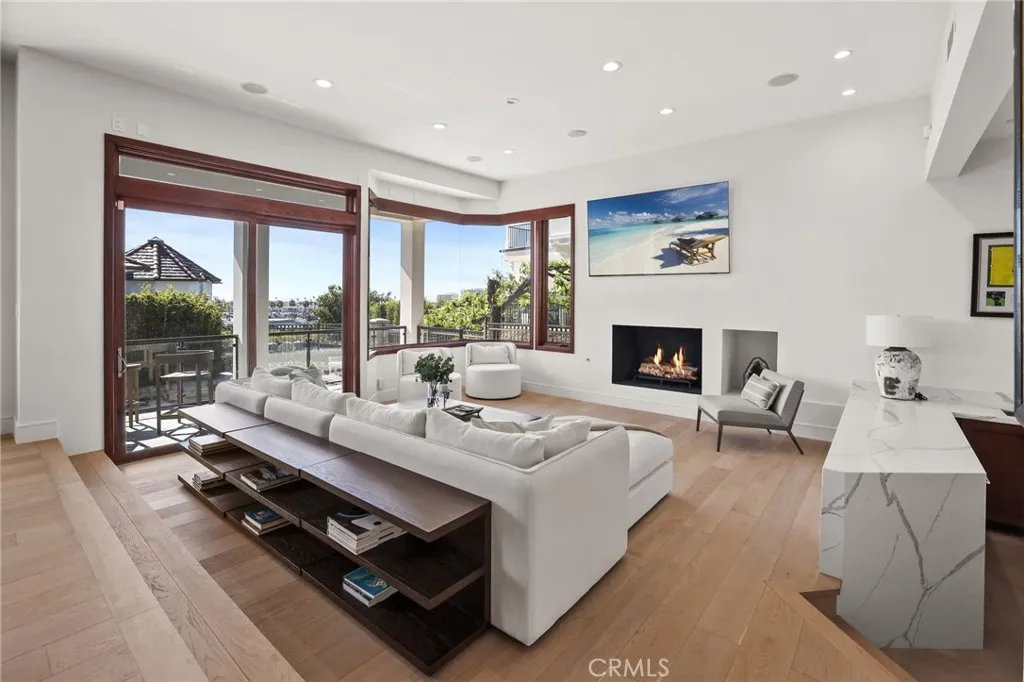 Additional image 36 of 2907 Cliff Drive, Newport Beach, CA 92663