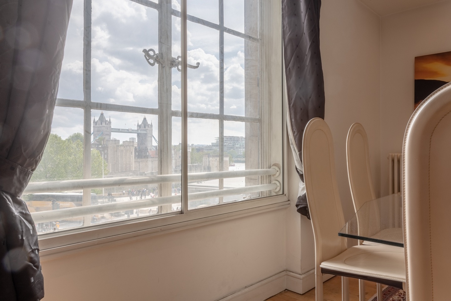 Additional image 13 of 2 Bed Flat, Trinity Square, EC3N, N1 7GU