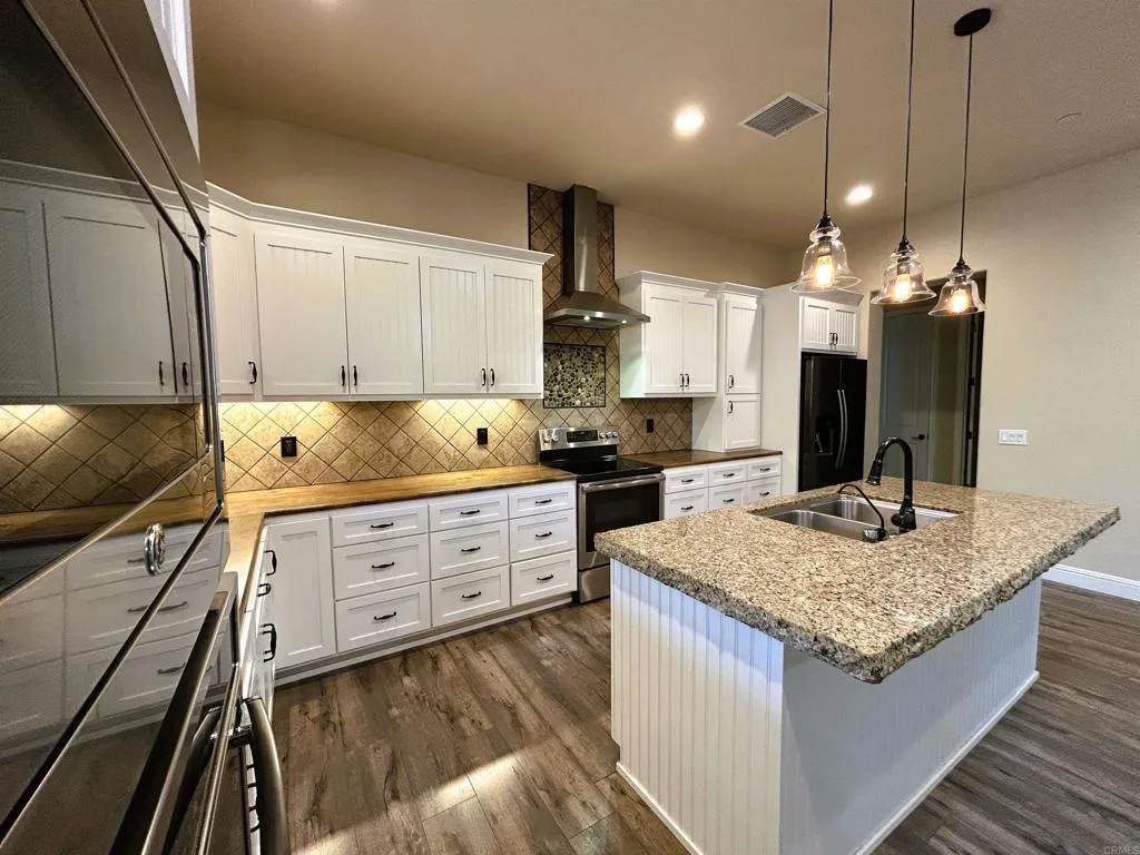 Additional image 47 of 2400 Kauana Loa Dr, Escondido, CA 92029