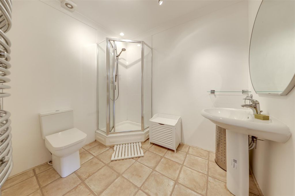 Additional image 32 of 6 bed detached house for saleBurnley Road, Loveclough, Rossendale - Over 10, 000Sqft Of Accommodation BB4