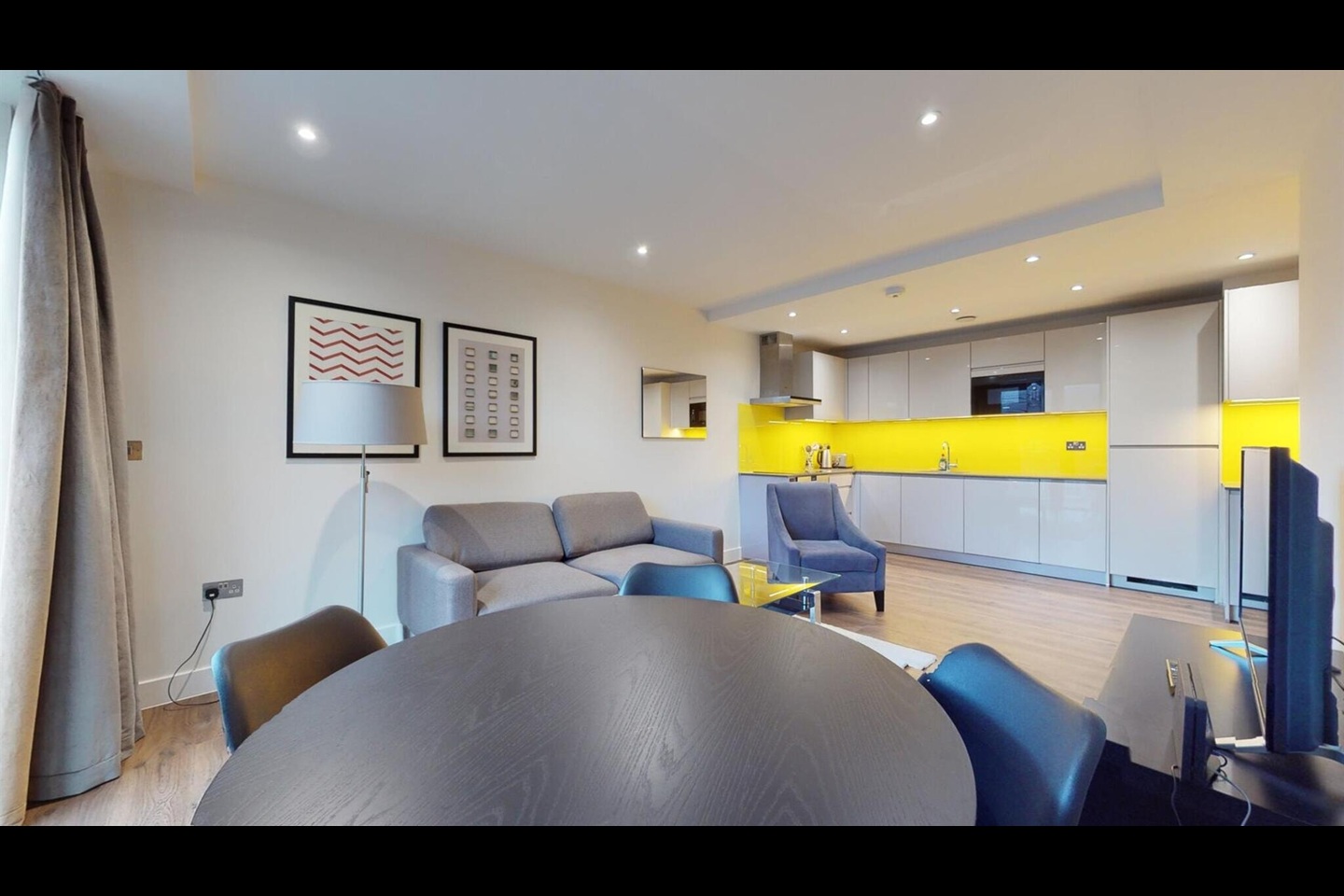 Additional image 3 of 2 Bed Flat, Back Church Lane, E1, N1 7GU