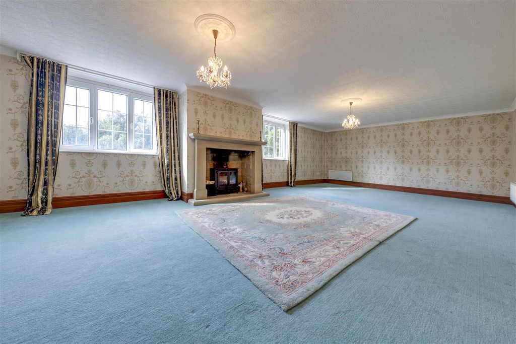 Additional image 13 of 6 bed detached house for saleBurnley Road, Loveclough, Rossendale - Over 10, 000Sqft Of Accommodation BB4