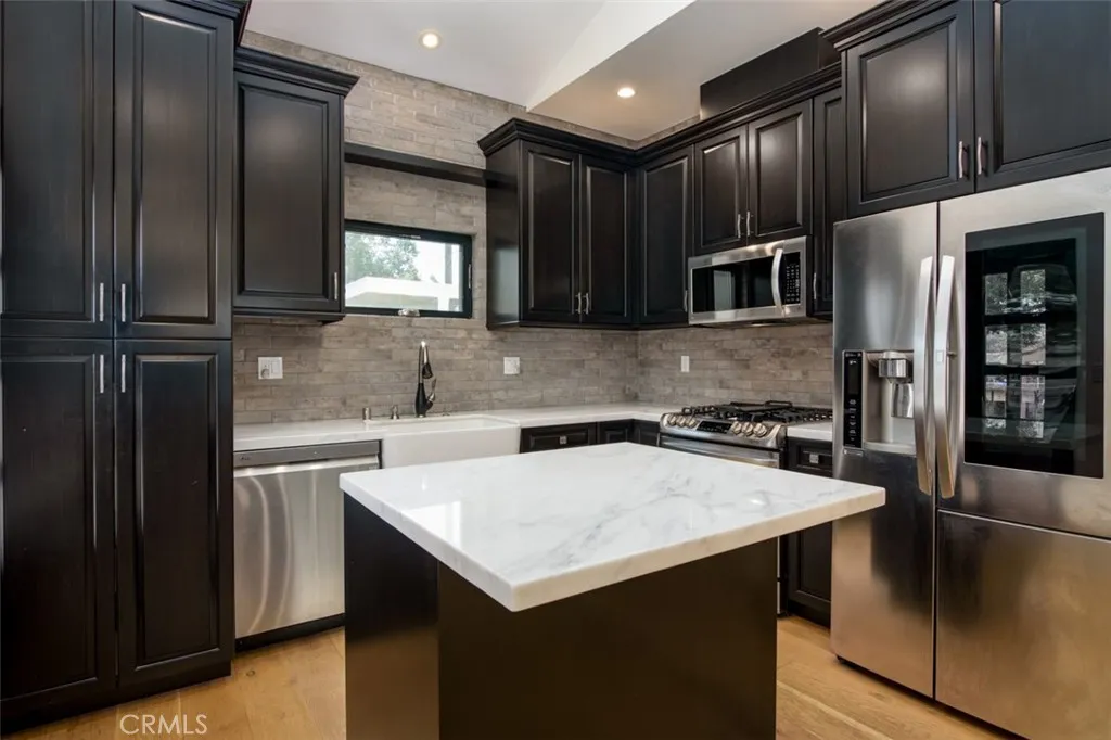 Additional image 8 of 199 N Myers Street, Burbank, CA 91506