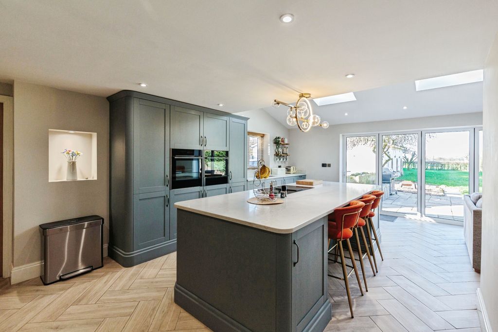Additional image 4 of 4 bed detached house for saleGarstang Road, Preston PR3