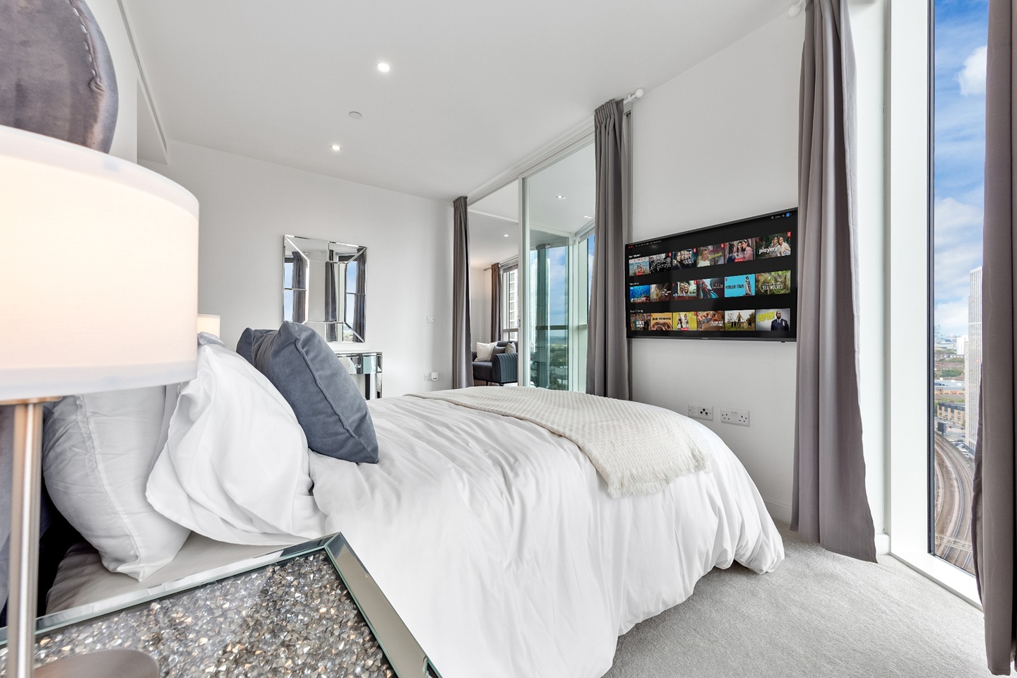 Additional image 8 of 2 Bed Flat, Wandsworth Road, SW8, N1 7GU