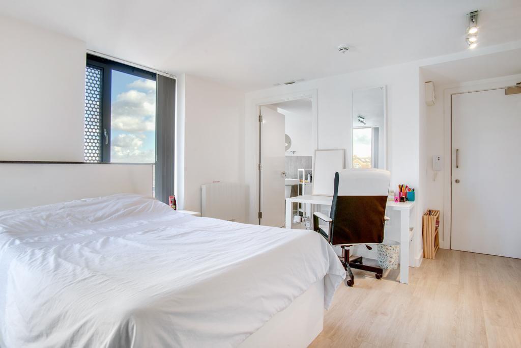 Additional image 2 of Birmingham | Student | September | B29