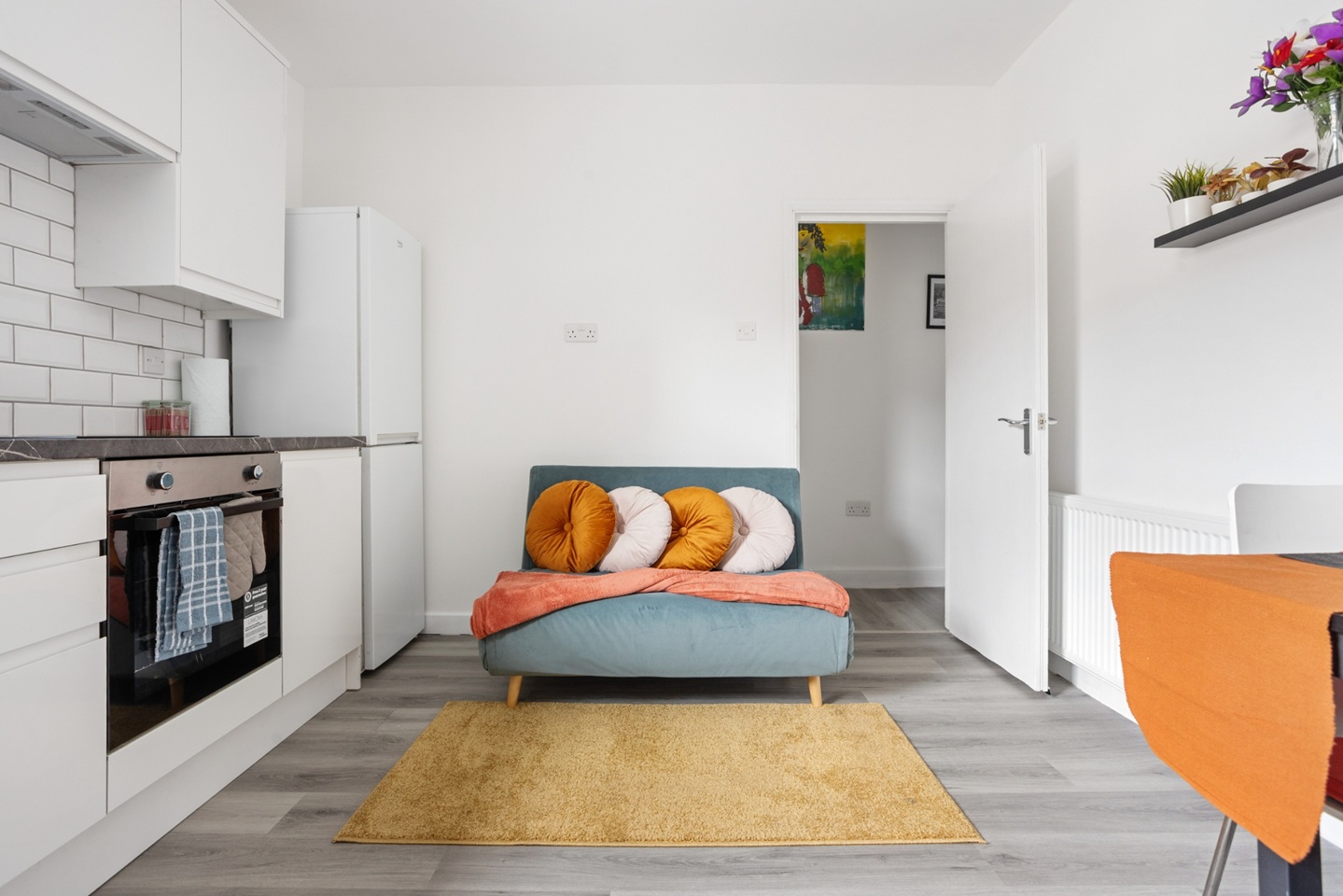 Additional image 7 of 3 Bed Semi-Detached House, Walworth Road, SE17, N1 7GU