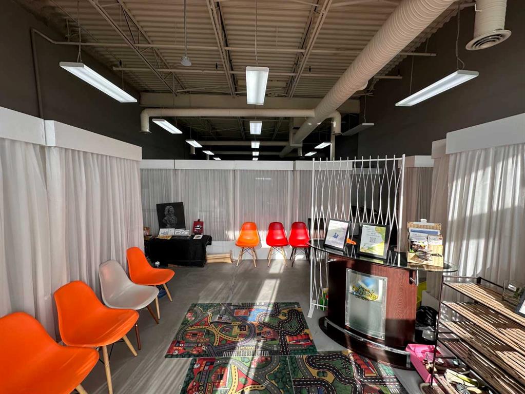 Additional image 2 of 208-500 Royal Oak D Drive NW, Calgary, AB, T3G5T5