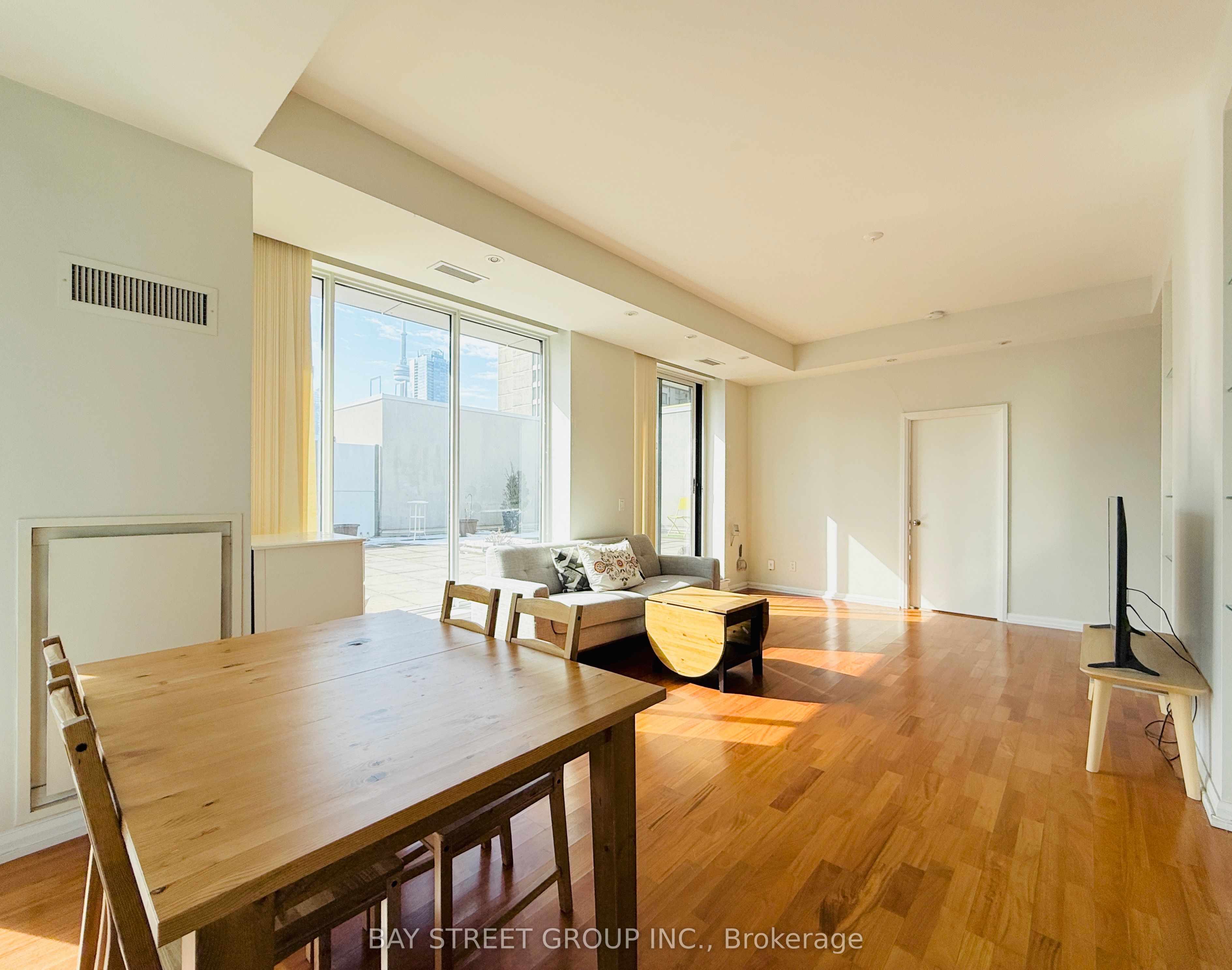 Additional image 5 of 1902-111 Elizabeth Street, Toronto, ON, M5G 1P7