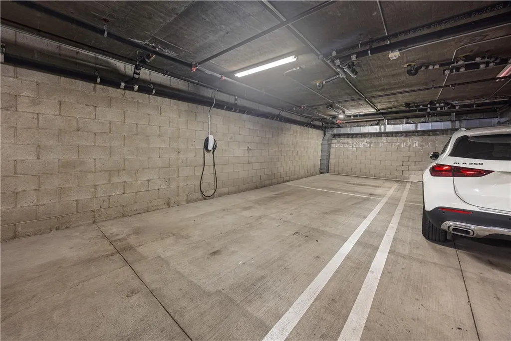 918 S Wooster Street Unit 2, Los Angeles, CA 90035