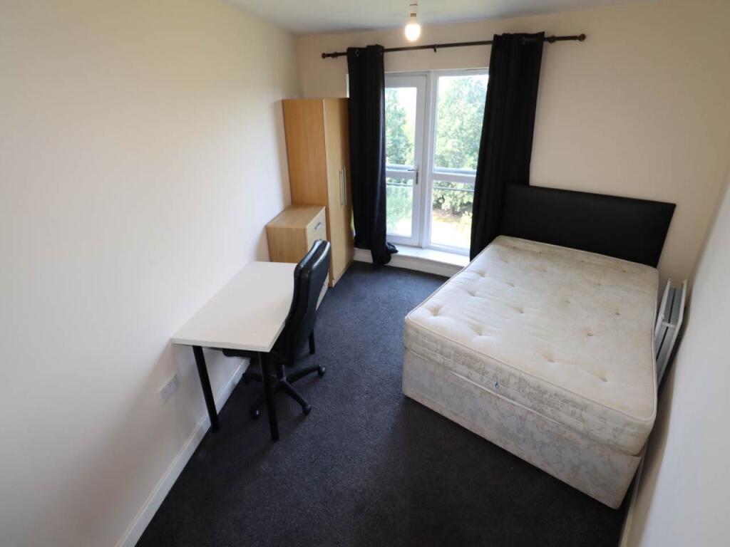 Additional image 5 of Aviation Avenue, Hatfield, Hertfordshire