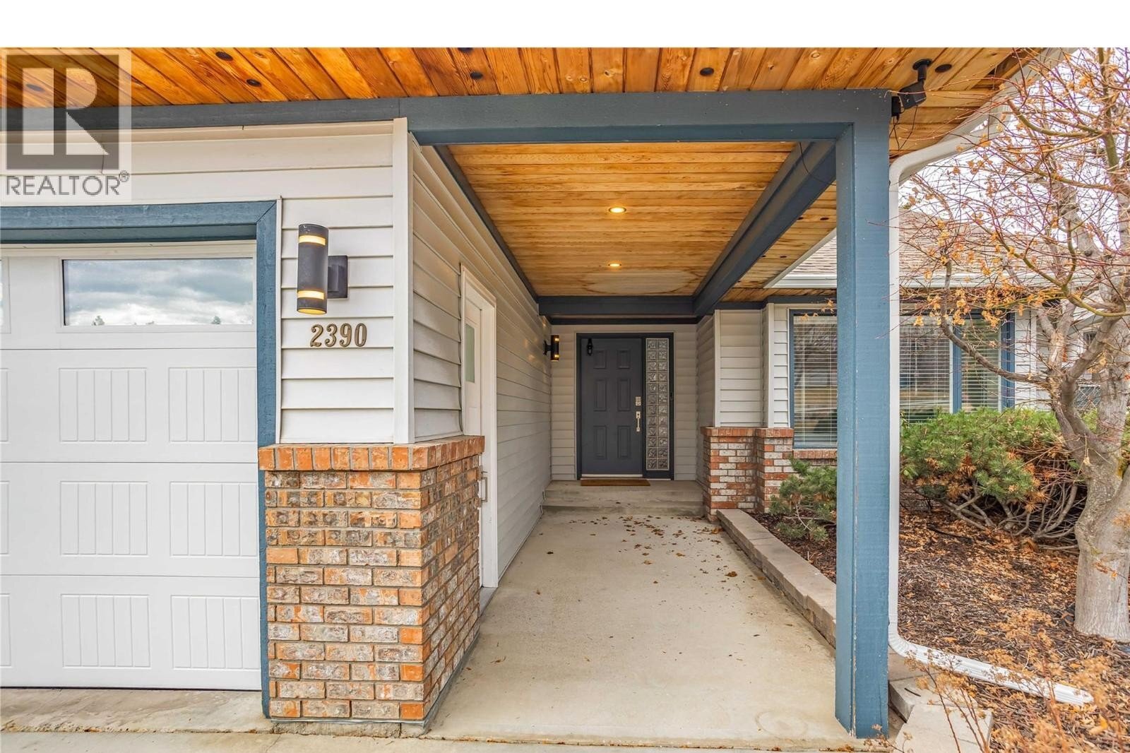 Additional image 8 of 2390 Shannon Ridge Drive, West Kelowna, BC, V4T1N1