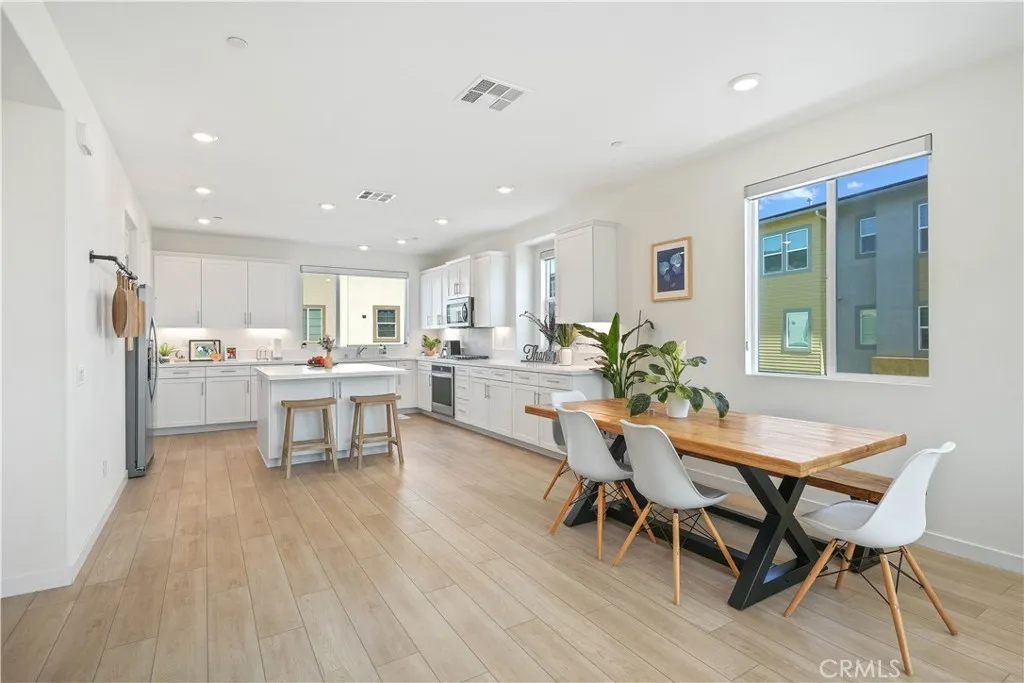 Additional image 11 of 27586 Manzanita Way, Valencia, CA 91381