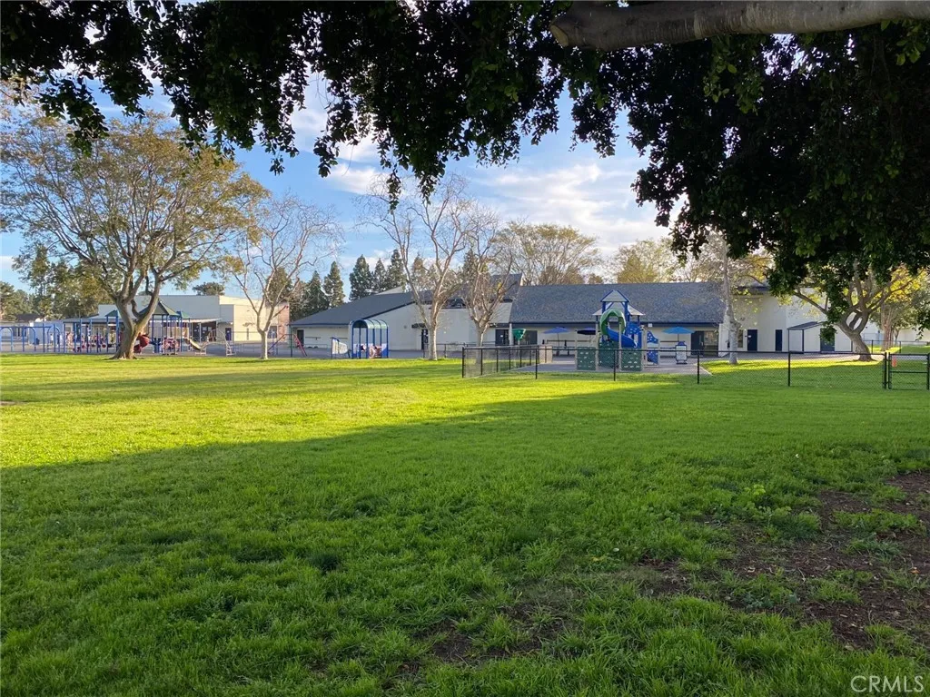 10 Trapani, Irvine, CA 92614