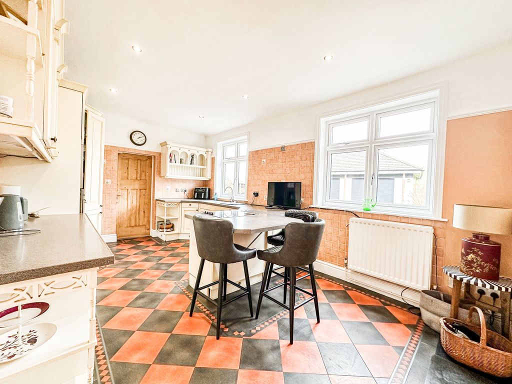 Additional image 16 of 4 bed detached house for saleColumn Road, Wirral CH48