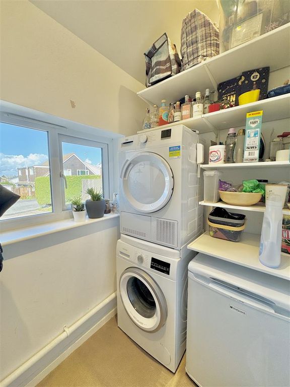 Additional image 29 of 4 bed property for saleSpacious & Airy Dormer Bungalow, Birch Avenue, Clevedon BS21