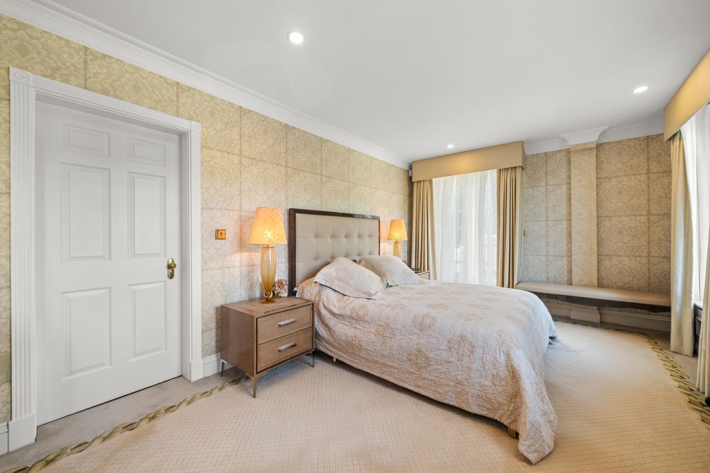 Additional image 15 of 9 bed detached house for saleMill Lane, Ascot SL5