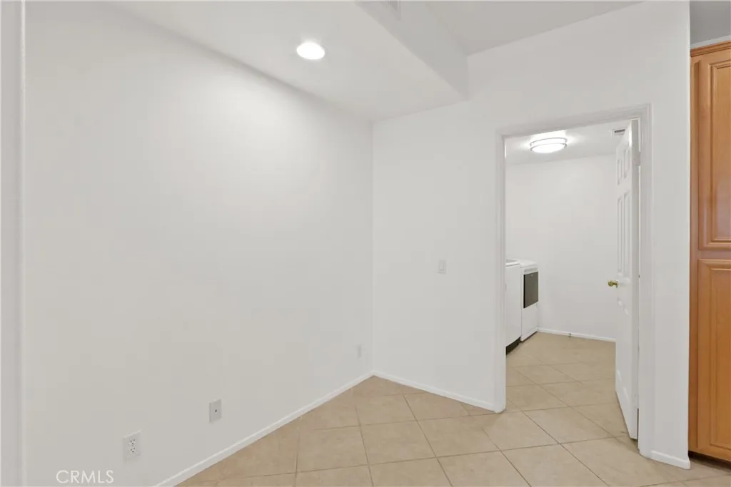 Additional image 56 of 29 Cabazon, Irvine, CA 92602