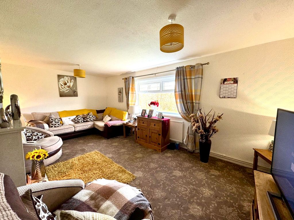 Additional image 3 of 2 bed flat for saleBrynhyfryd, Pontlottyn, Bargoed CF81