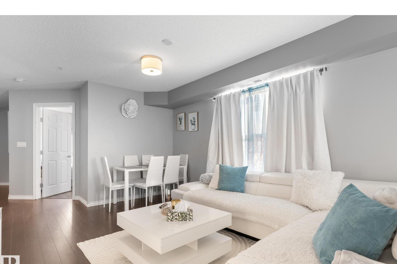 Additional image 8 of 301-10118 106 Avenue NW, Edmonton, AB, T5H0B8