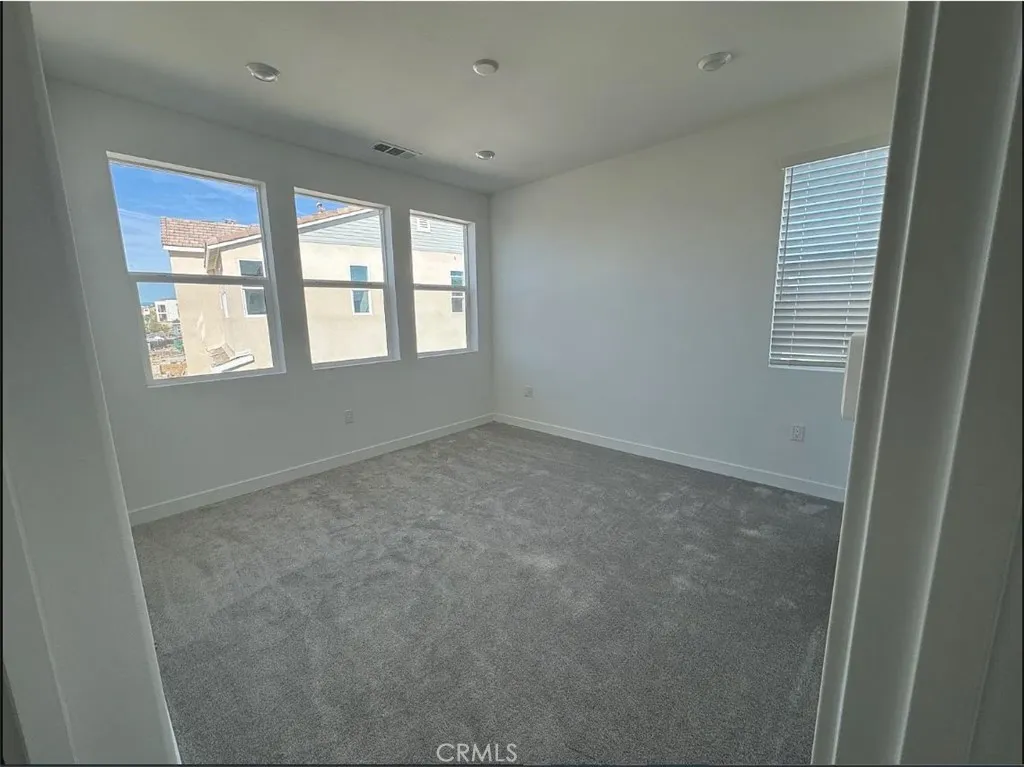 27425 Catalogue Way, Valencia, CA 91381