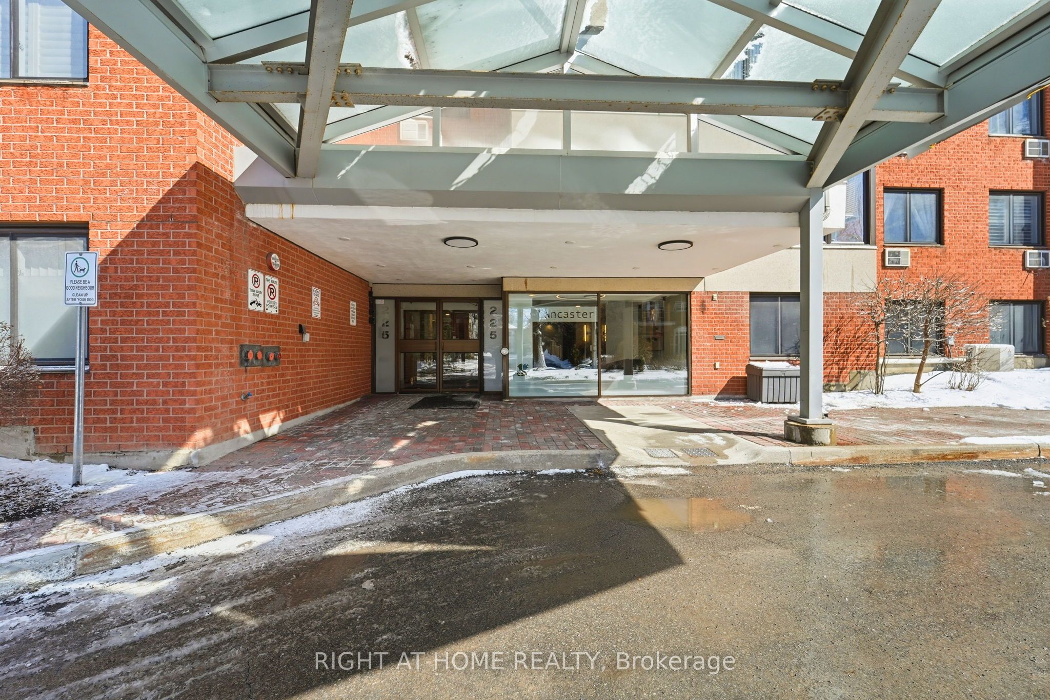 Additional image 3 of 309-225 Alvin Road N, Ottawa, ON, K1K 4H6